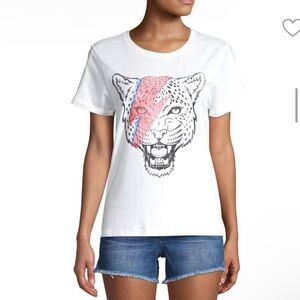 White tee with tiger and lightning